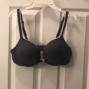 body by Victoria’s Secret push-up bra